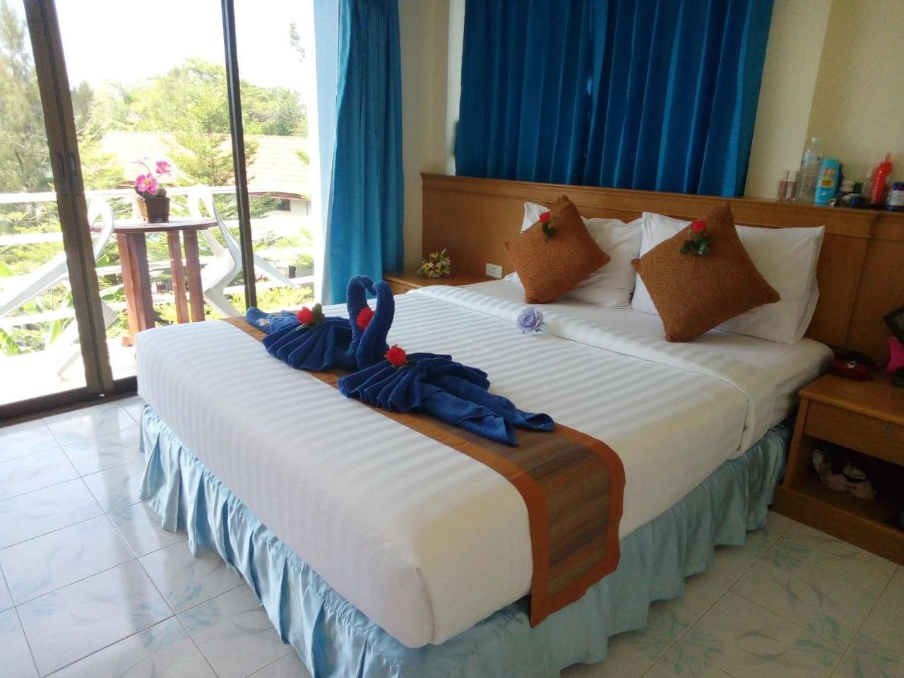 Pailin Hotel Klong Muang Beach Exterior foto